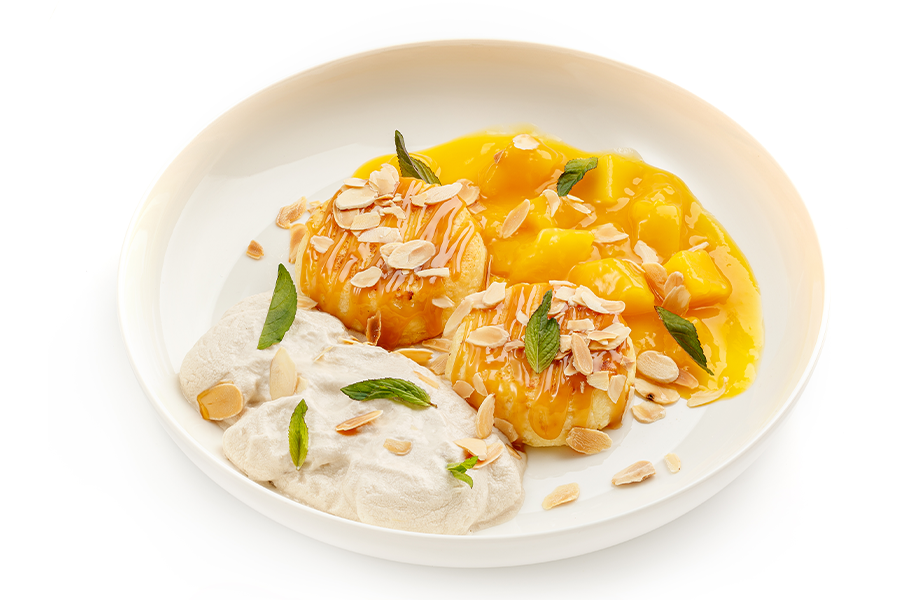 Brânzoaice cu mousse de cafea, confit din mango și caramel sărat