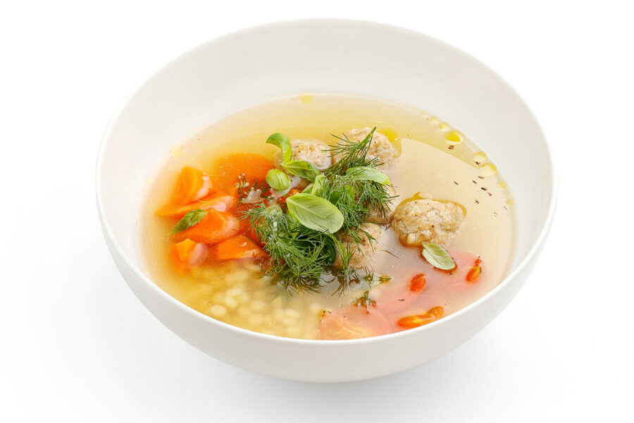 Supă cu perișoare de pui