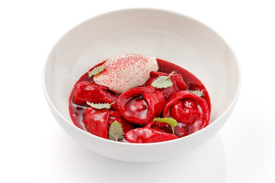 Colțunași cu vișine și cremă de mascarpone